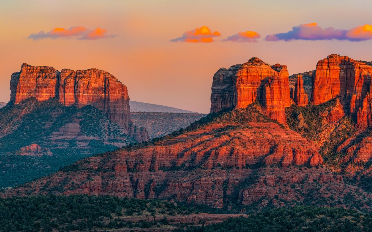 Cathedral Rock glowing at sunset over the Sedona red rock country